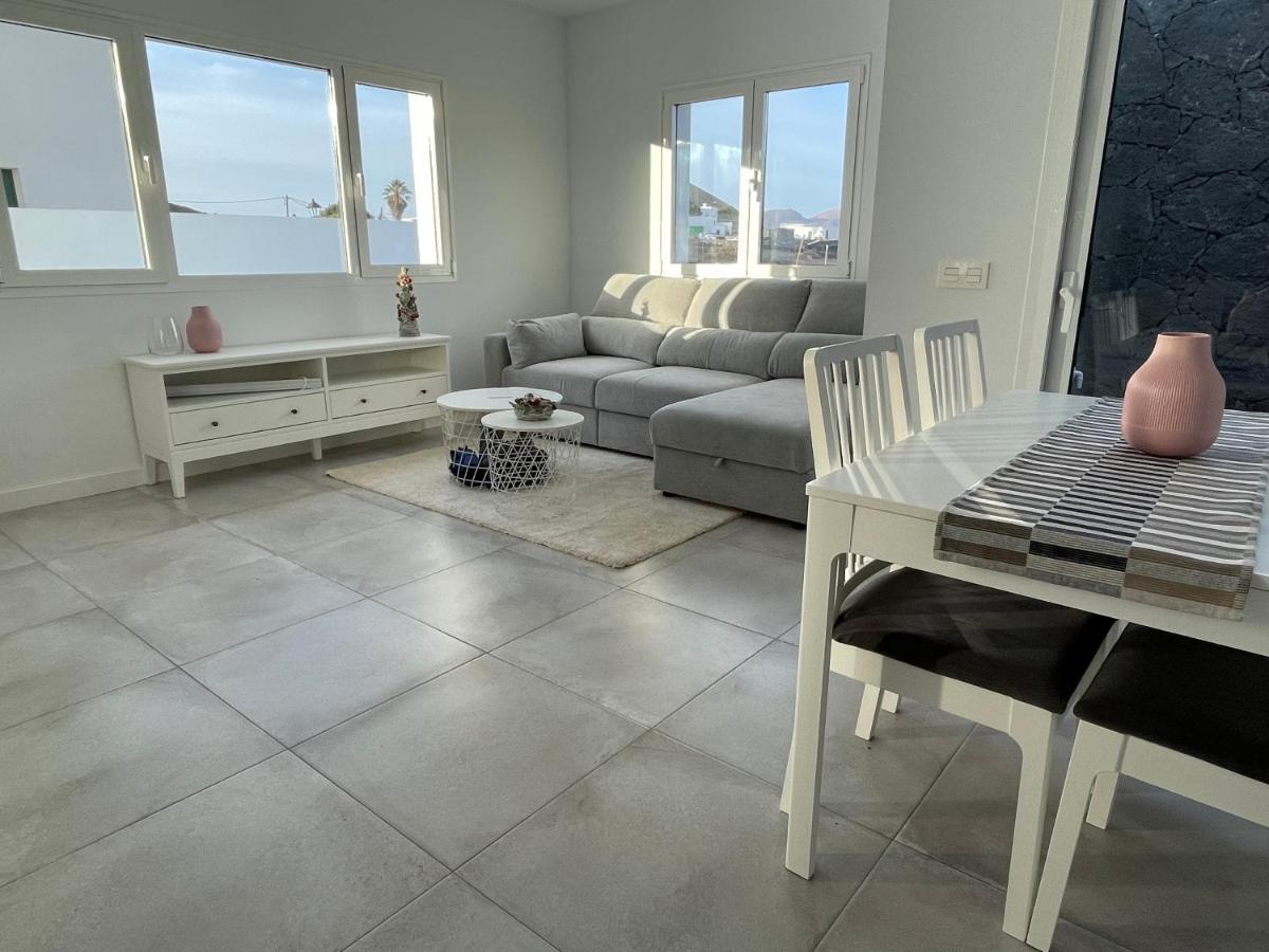 Villa Vulcano Uga Extérieur photo